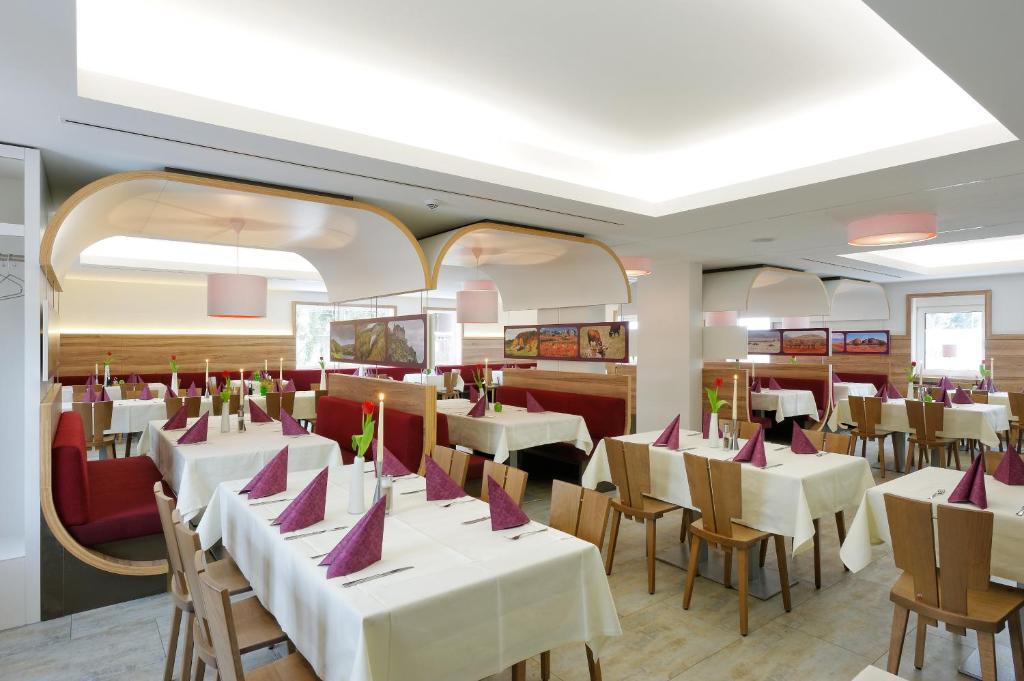 Hotel Zur Post Leipheim Exteriör bild