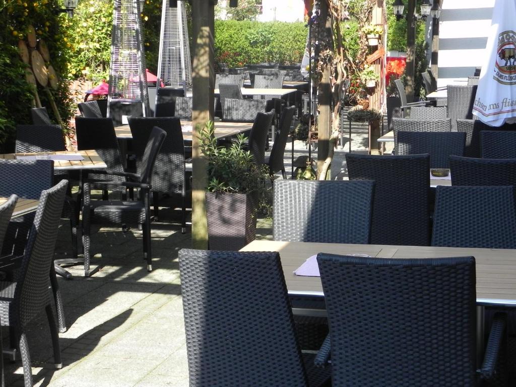 Hotel Zur Post Leipheim Exteriör bild